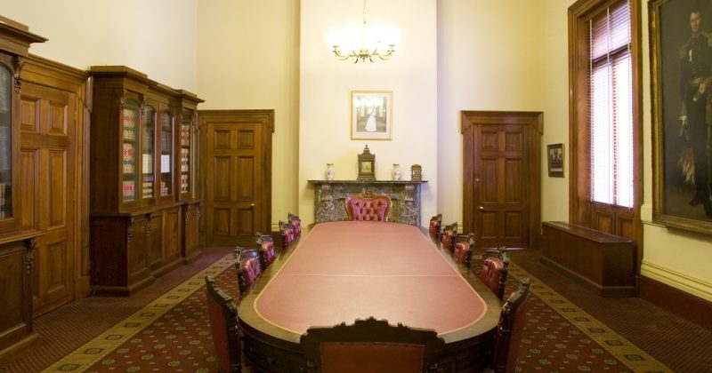 Historic Executive Council Chamber Tour