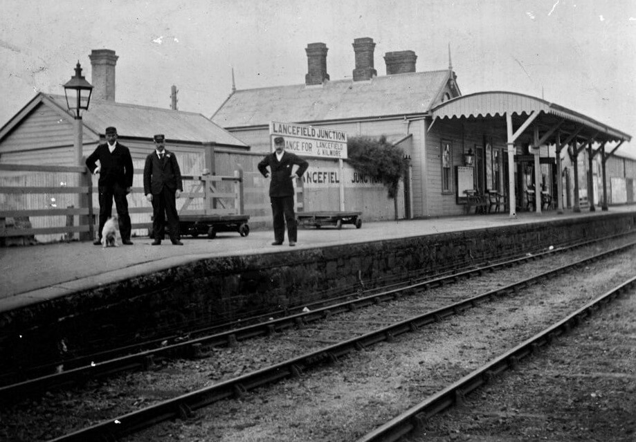 LANCEFIELD JUNCTION STATION 1890 PORTERS TULLOCH AND HOLMES STATION MASTER H PITHEC