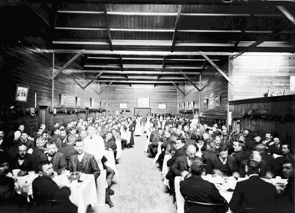 Newport Railway Workshops, dining room, 1912