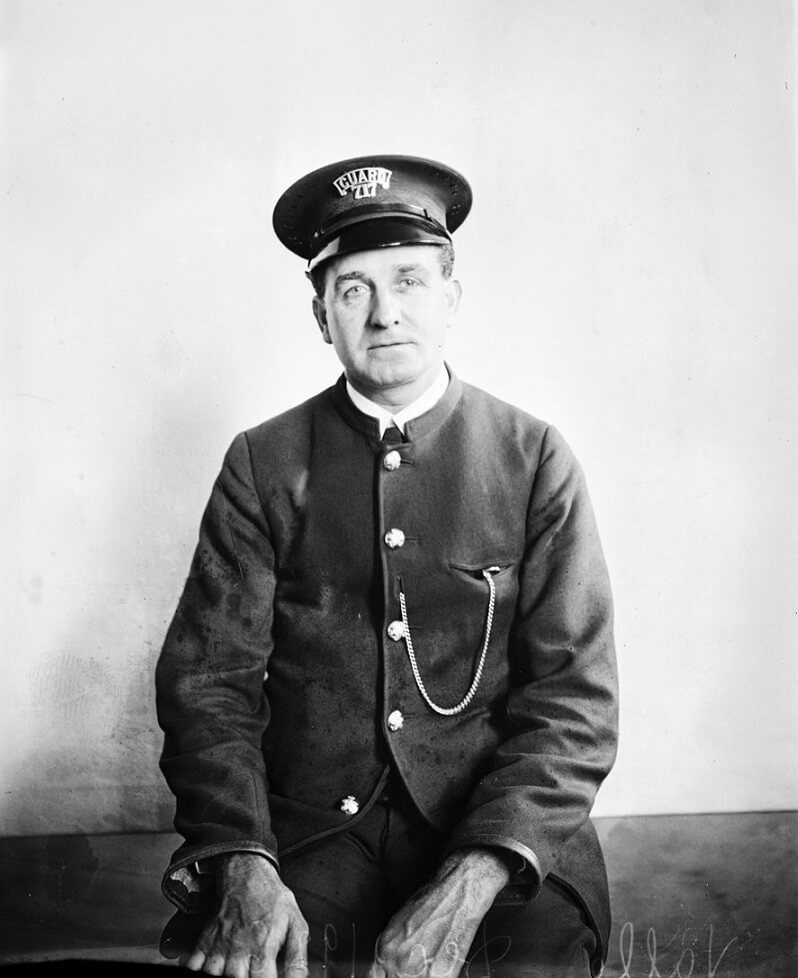PORTRAIT MR. VALLI, STATION MASTER SEATED AT DESK c1928; GLS; PERSONNEL; RAIL